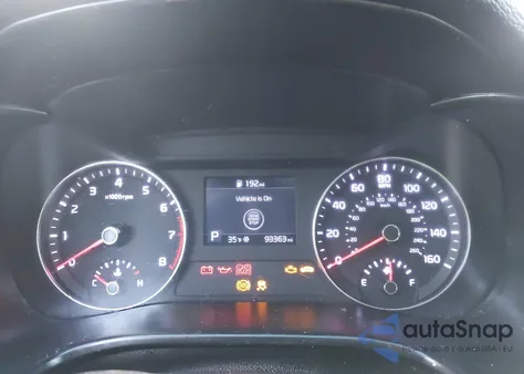 2020 Kia Forte Gt-Line z USA, uszkodzony, nr VIN 3KPF34AD3LE230976